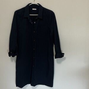 GAP navy snap front shirt dress